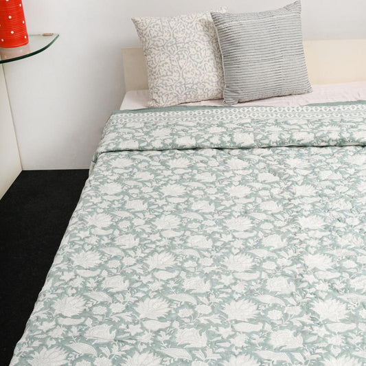 Premium Double Bed Quilt - Cream Garden